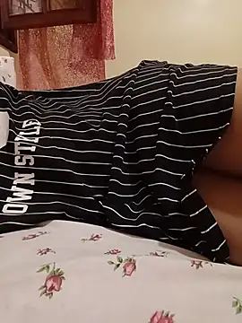 Farah-_nono