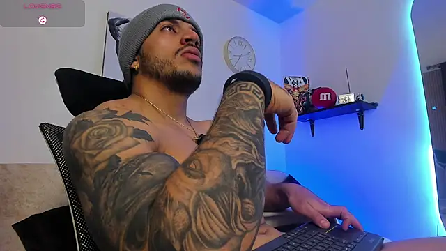 liamreigns_ (M young) - SHOW CUM🥵💦
