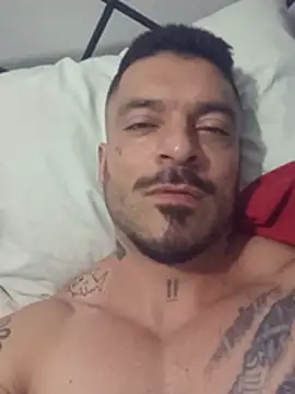 dennis__coxx (Ask my age) - Oil In body👅