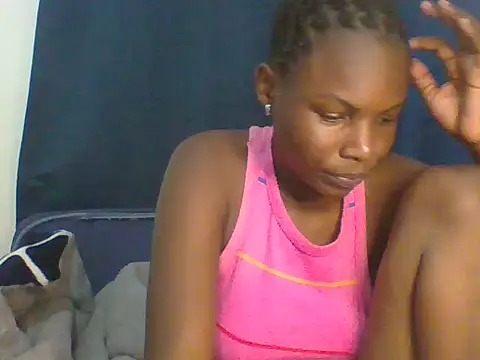 Fine_baby0001 webcam