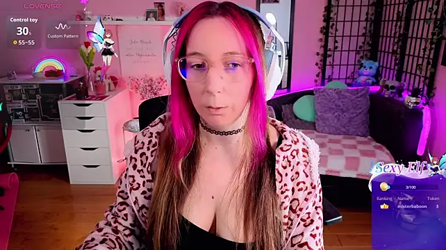 JustKerry live cam on StripChat