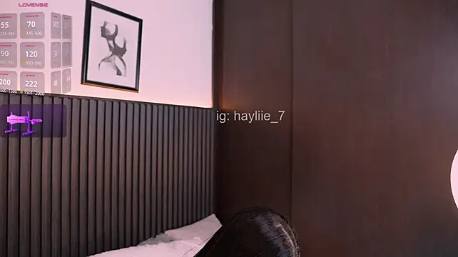 haylie_ live cam on StripChat