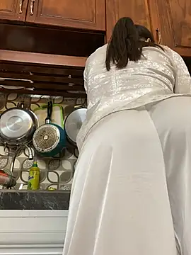 NINA2102