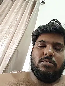 Hornyydoggg webcam