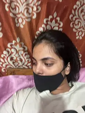 Sandhya_77 Live Webcam on Stripchat