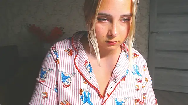 DolphinDreams