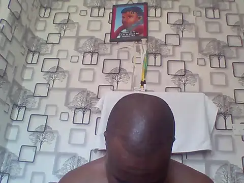 Chumba_001 live cam on StripChat