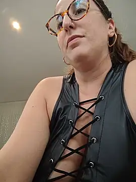Maya_Brooke