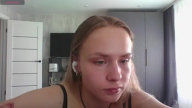 Annie_Cohn