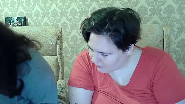 erotic roleplay chatroom EmmaXKristall