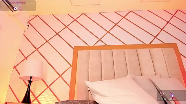 TahliaMoreau live cam preview