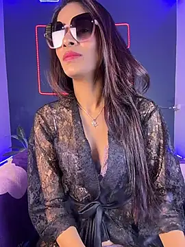 hot chat Your Desi Delhiwali