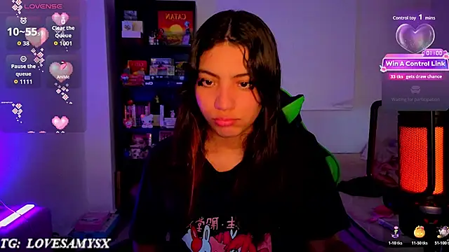 Lovelyamyy live cam preview