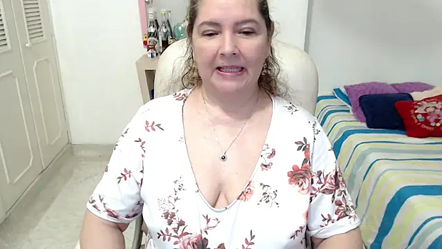leonela_69