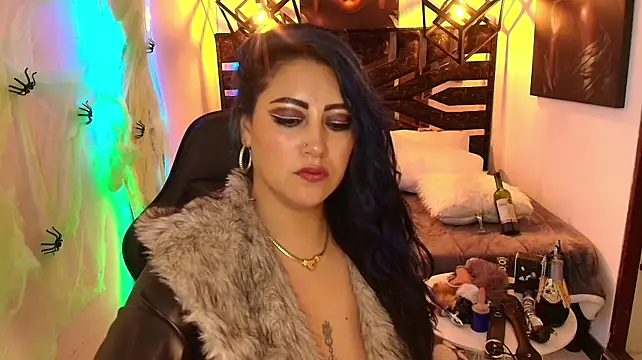 scarleth_blue live cam on StripChat