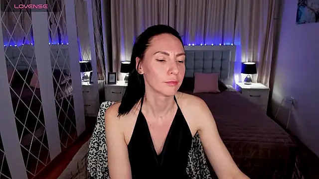 IngaRain live cam on StripChat