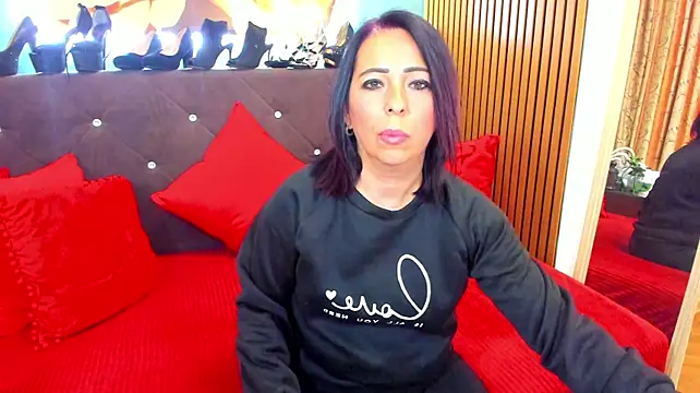 LauraSiin webcam