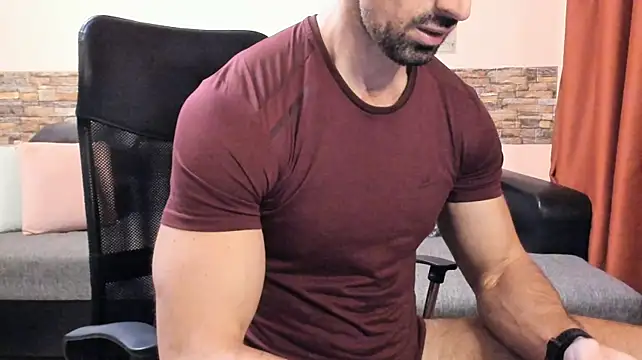 HotHunkTrainer