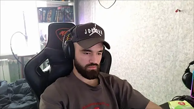 _Serious_Man webcam