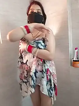 Hot_pooja2
