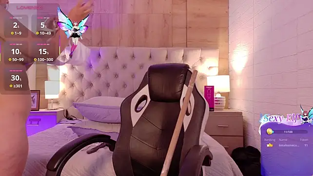 MiaaBlondie_