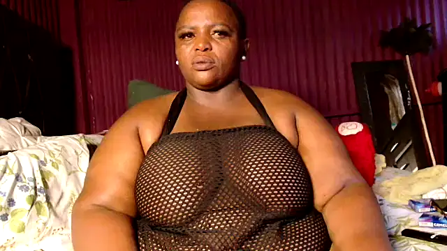 Bustyboobs02xx