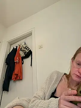 jannis1992 live sex cam