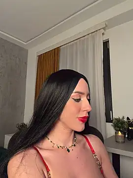 LunaAlya live cam on StripChat