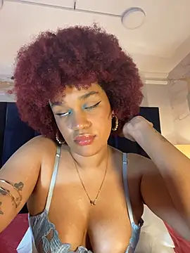 loladupont live cam on StripChat