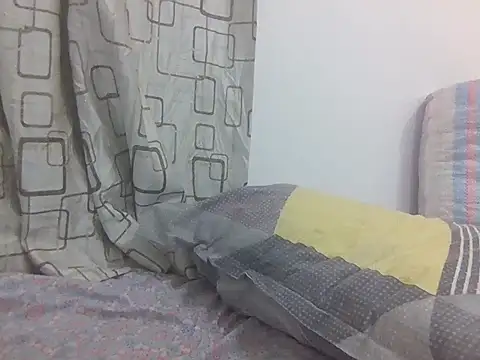 hotshygodes live cam on StripChat
