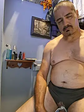 bimexpoexist live cam on StripChat