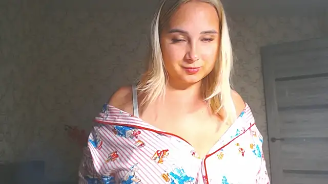 DolphinDreams