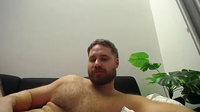 LorenzoLux live cam on StripChat