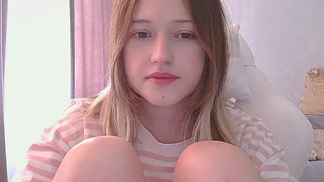Beloved_Mary live cam on StripChat