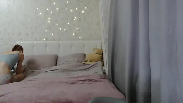 KateBunny live cam on StripChat