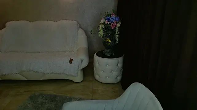 Amanda_Grasy busty live cam model