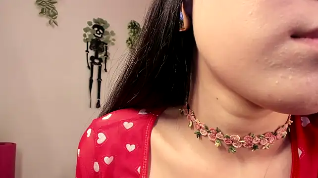 Divine_Madeleine webcam