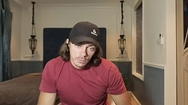 Marrymeplz webcam