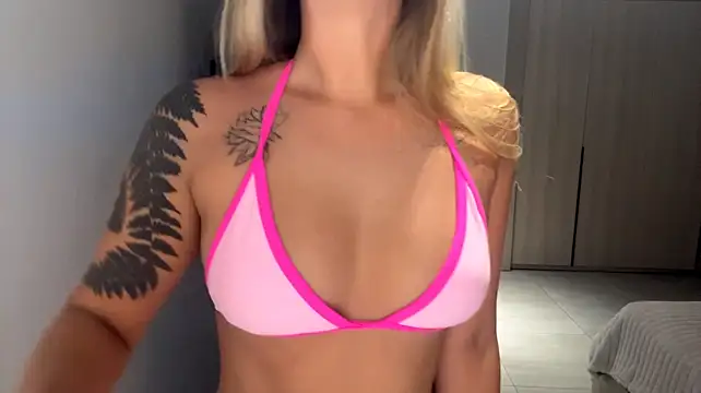 Micky_blush