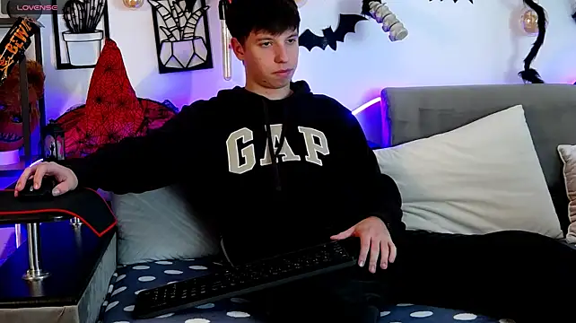 ThomasEdisonn
