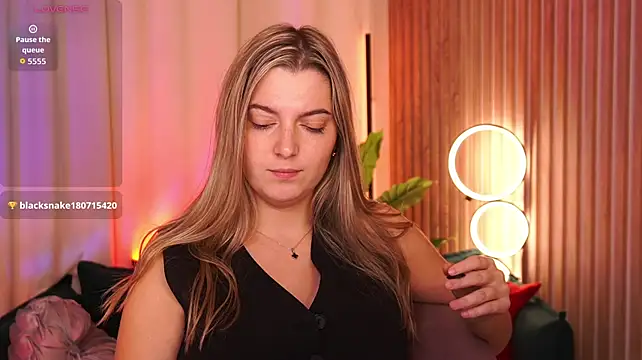 LucreciaStorm