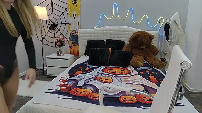DeboraHorny