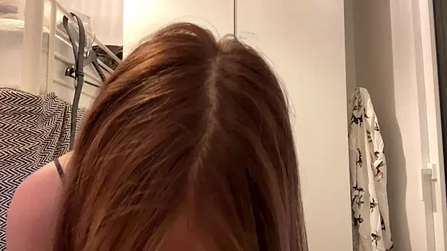 sereneglowz live sex cam