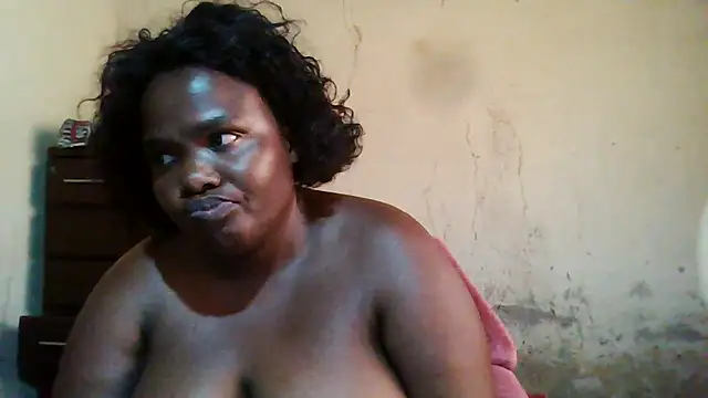 sexybigboobz
