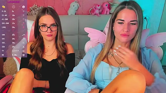 hotty_girls_here