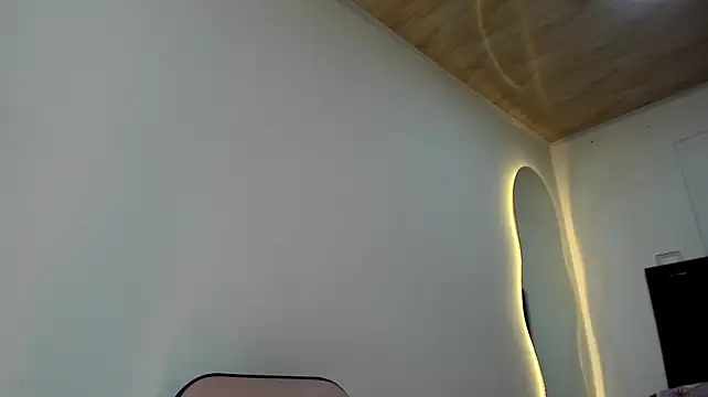 BustyGlow