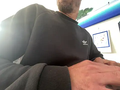 Luckyenglishmanx