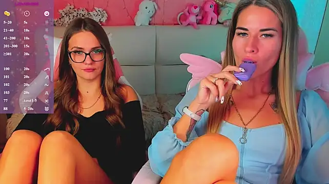 hotty_girls_here