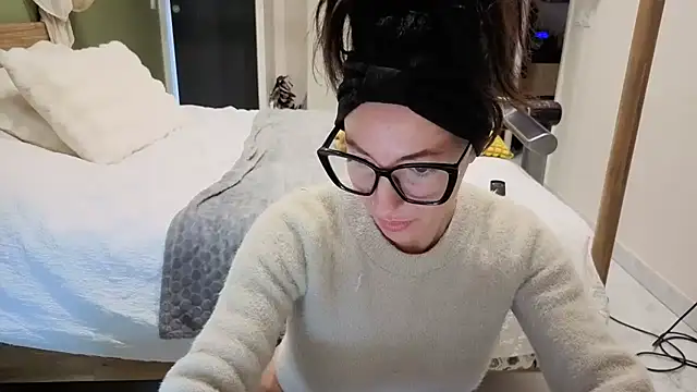 claraxloveuse's room