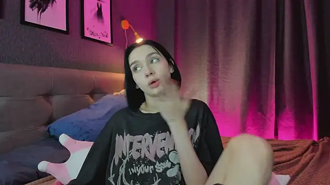 Lesi_Moonie01